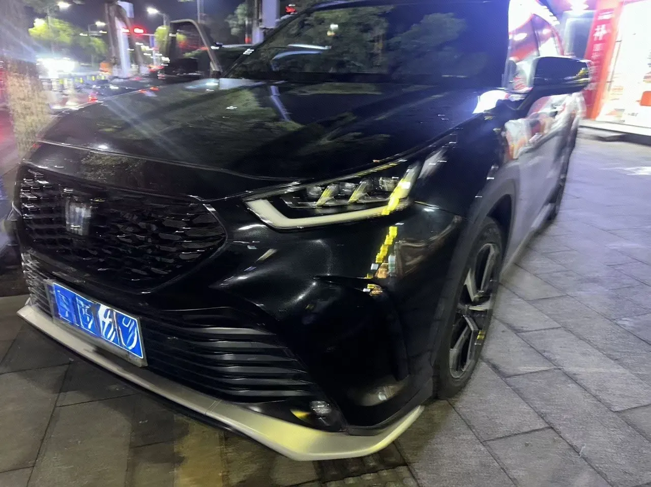 Open image lightbox: Toyota 2022 Crown Land Release 2.5 Stepless Four-wheel Drive Flagship Automatic Gear