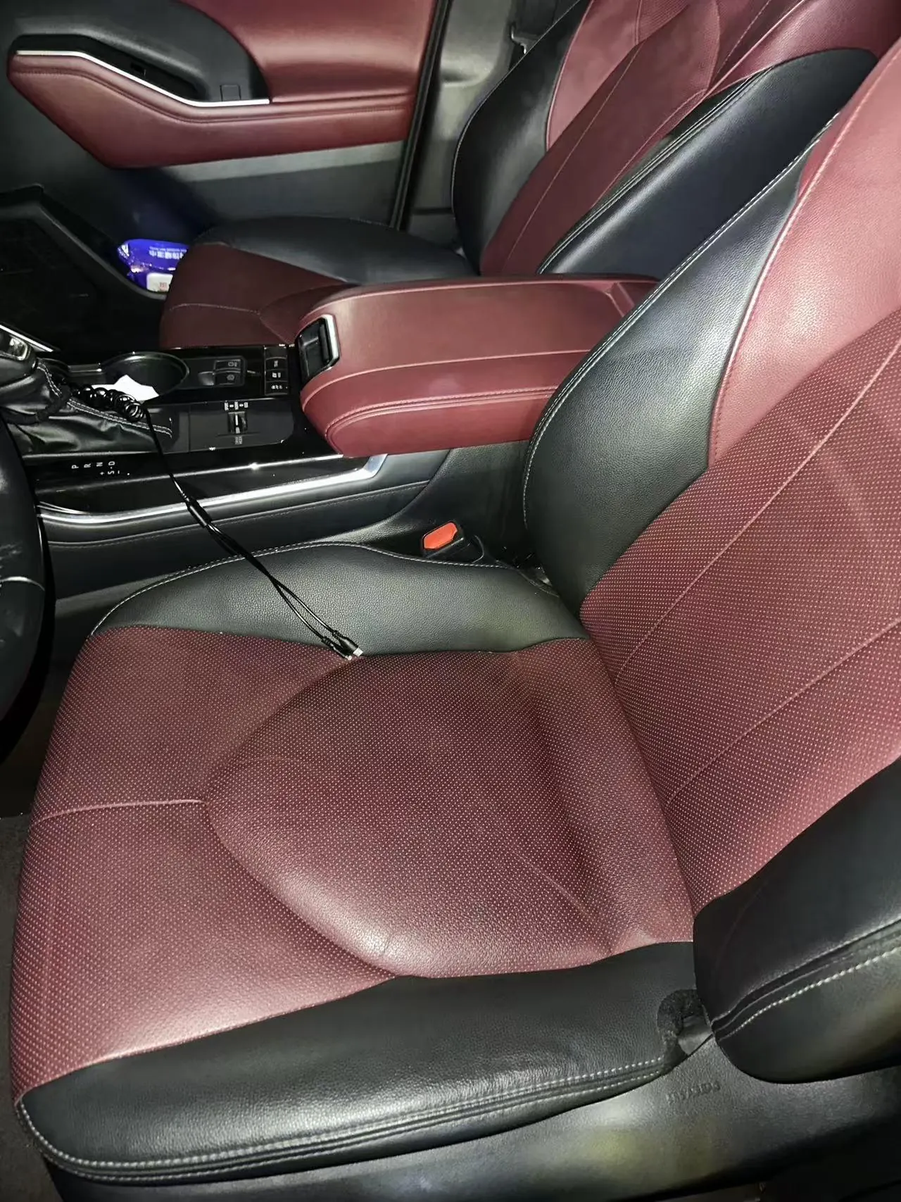 Toyota 2022 Crown Land Release 2.5 Stepless Four-wheel Drive Flagship Automatic Gear 5
