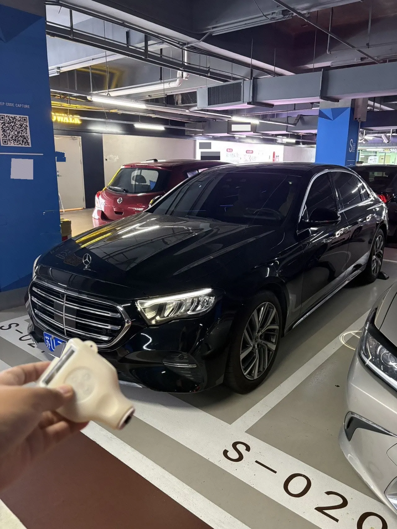 打开图片灯箱:Mercedes Benz E Class 2024 E 300 L 48V 2.0T Fashion (Modified) Automatic Gear