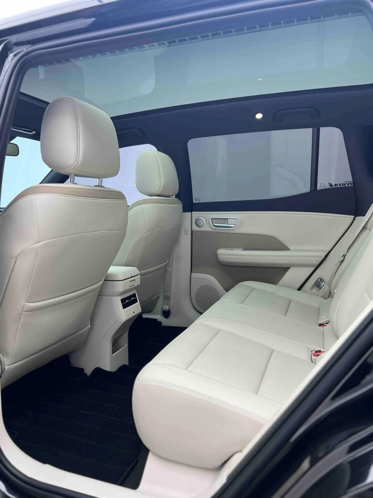 Toyota 2025 Platinum Intelligence 3X 520 Pro Advanced Intelligence Driving Edition Automatic Gear 5
