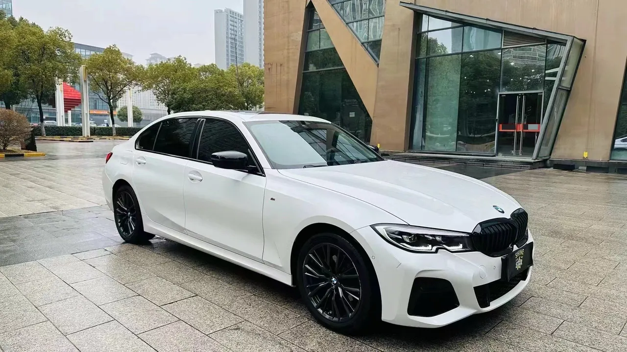 BMW 3 Series 2021 325Li 2.0T M Sports Obsidian Night Kit (Changed) Automatic Gear 3