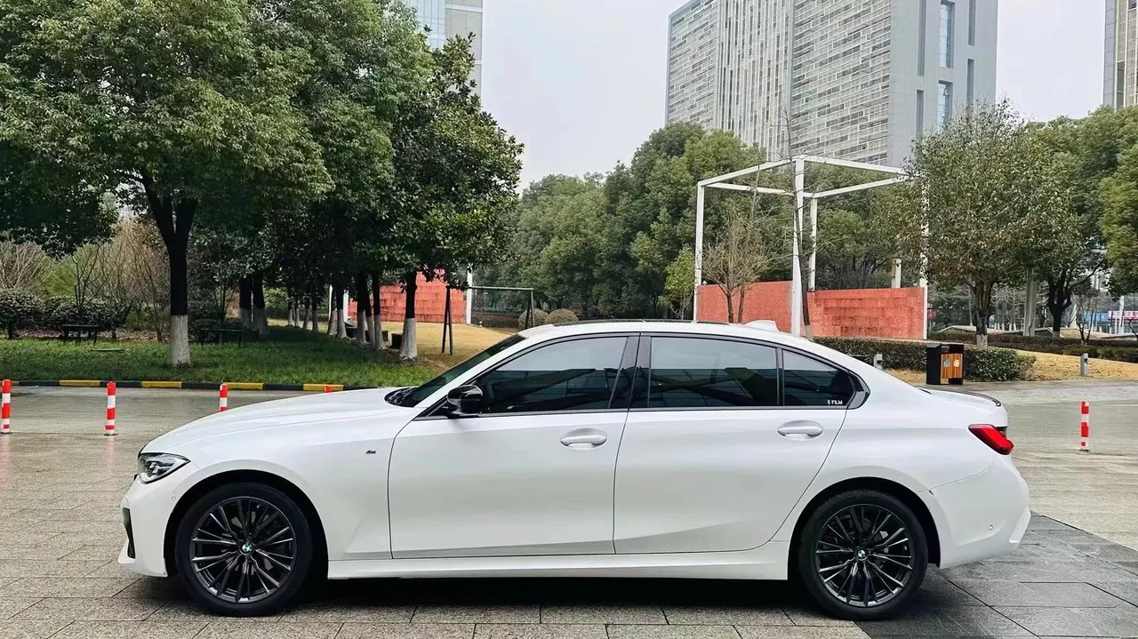 BMW 3 Series 2021 325Li 2.0T M Sports Obsidian Night Kit (Changed) Automatic Gear 8