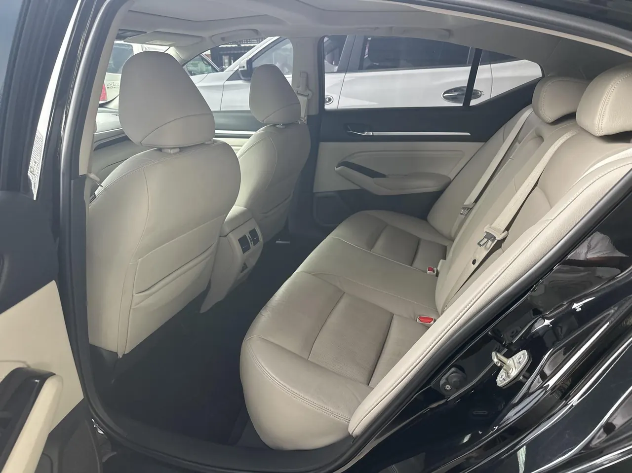 Nissan 2021 Teana 2.0 Stepless XL Upper AD1 Smart Navigation Edition Automatic Gear 6