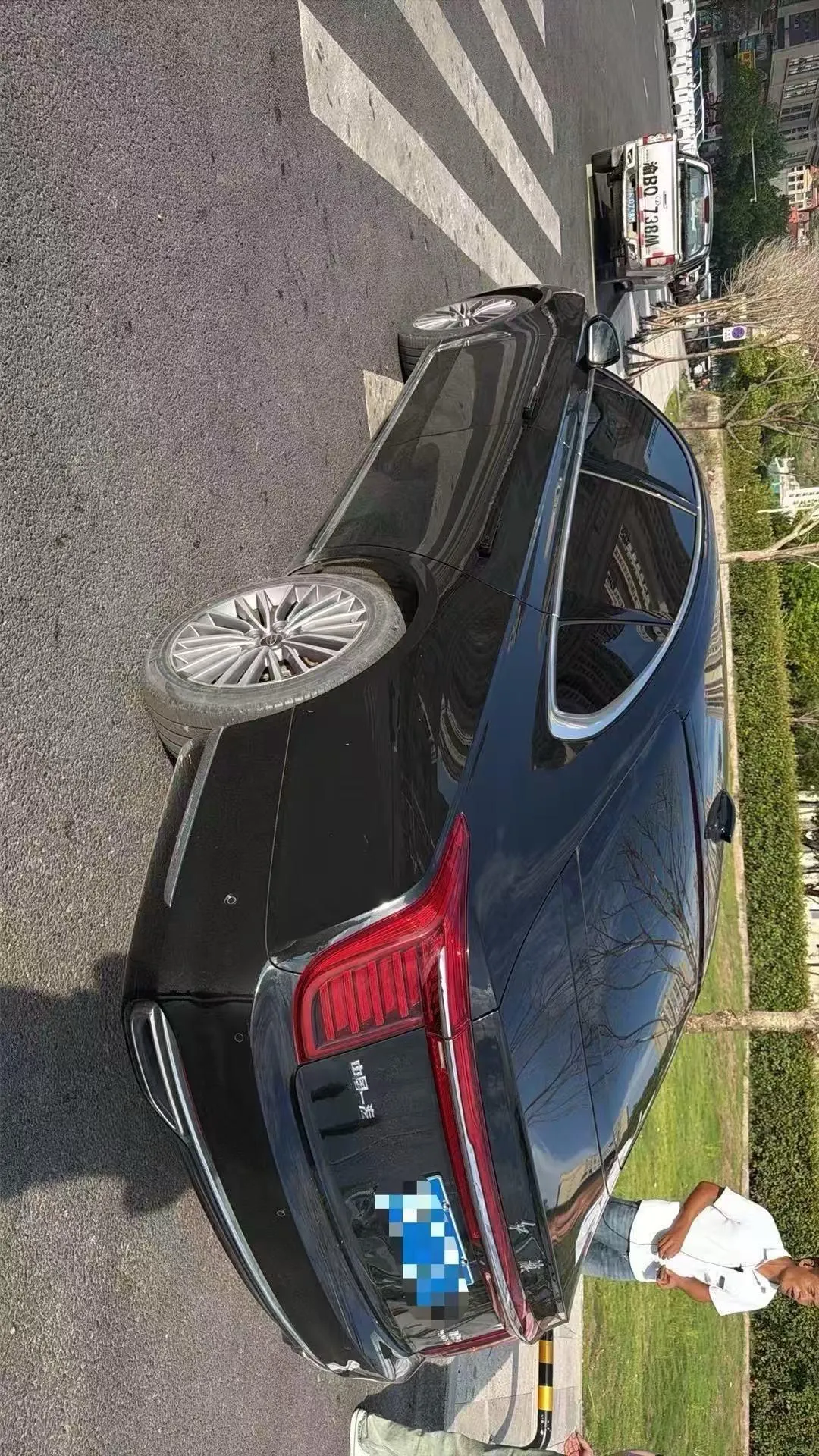 HongQi 2022 H9 48V 2.0T Zhilian Qi Chang Edition Automatic Gear 6