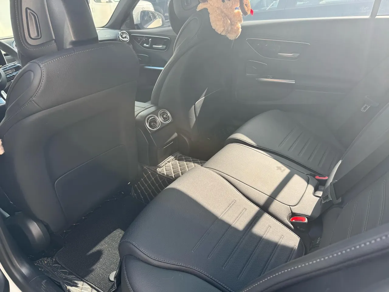 Mercedes Benz Class C 2025 C 260 L 48V 1.5T Sports Edition Automatic Gear 4