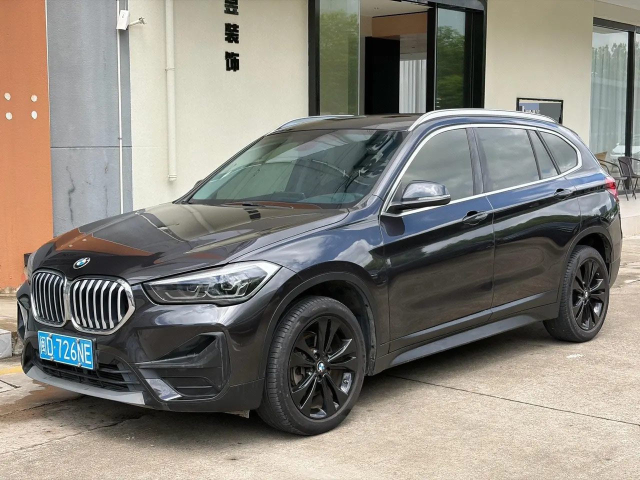 Open image lightbox: BMW 2021 X1 sDrive20Li 1.5T fashion automatic gear