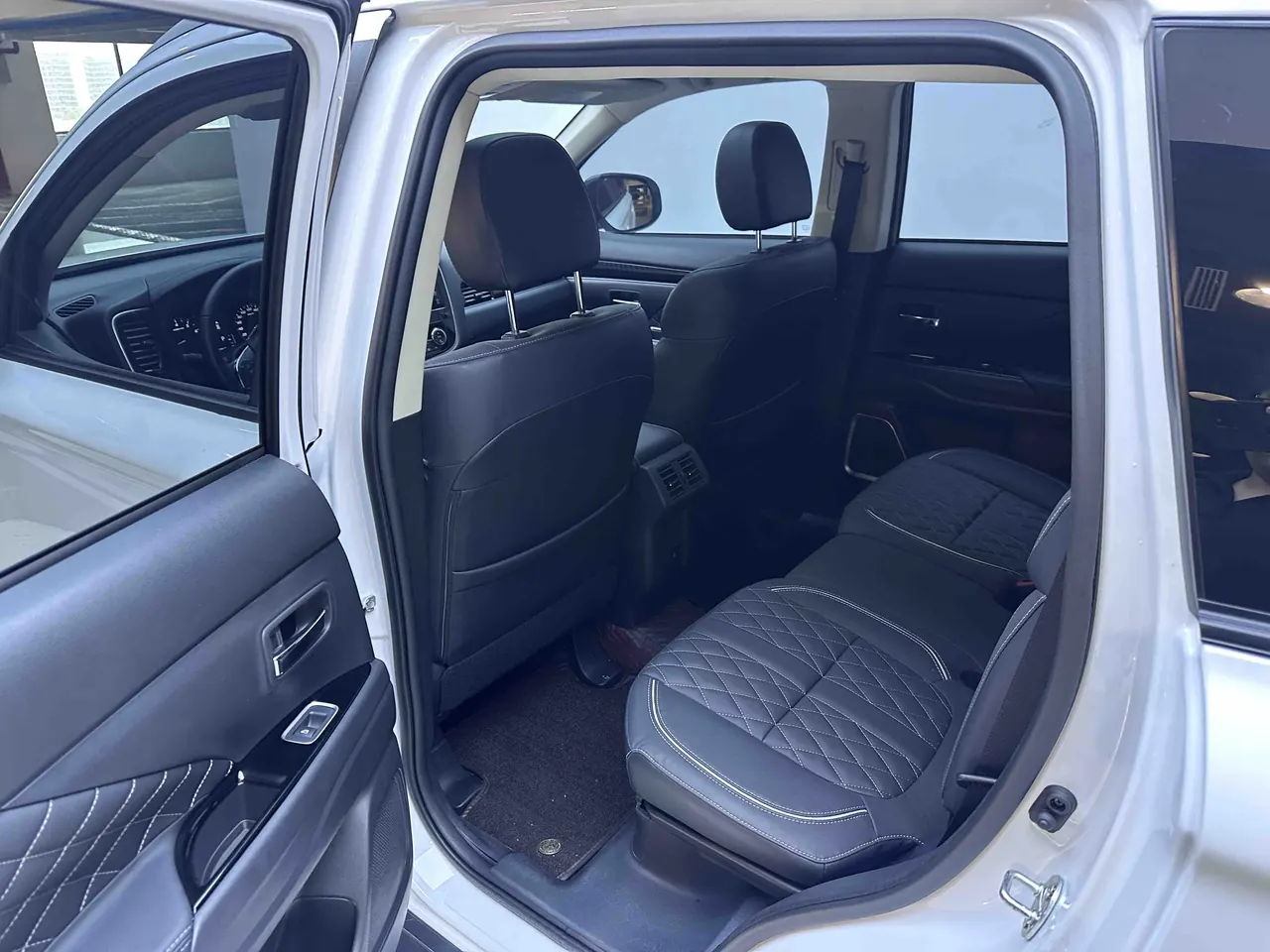 Mitsubishi 2021 Outlander 2.0 Stepless Two-Drive Free Edition 5-seat (Changed) Automatic Gear 4