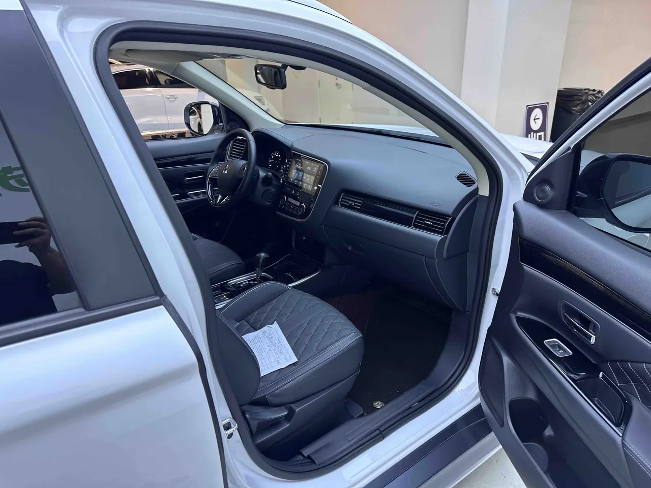 Mitsubishi 2021 Outlander 2.0 Stepless Two-Drive Free Edition 5-seat (Changed) Automatic Gear 6