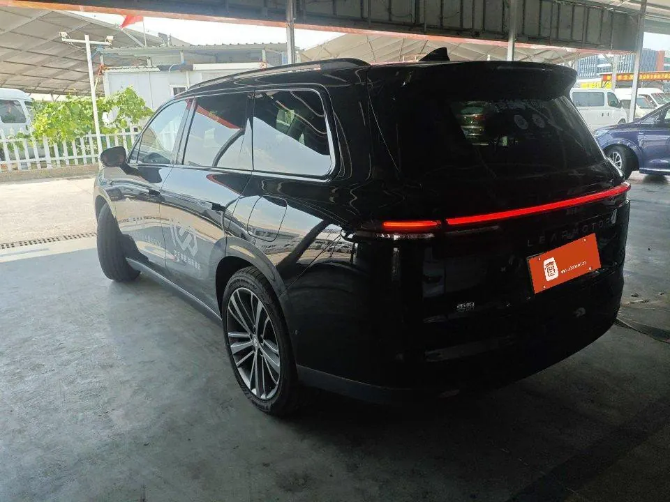 Leapmotor 2026 C 16 280 Laser Radar Zhizun Edition 6-seat Automatic Gear 4