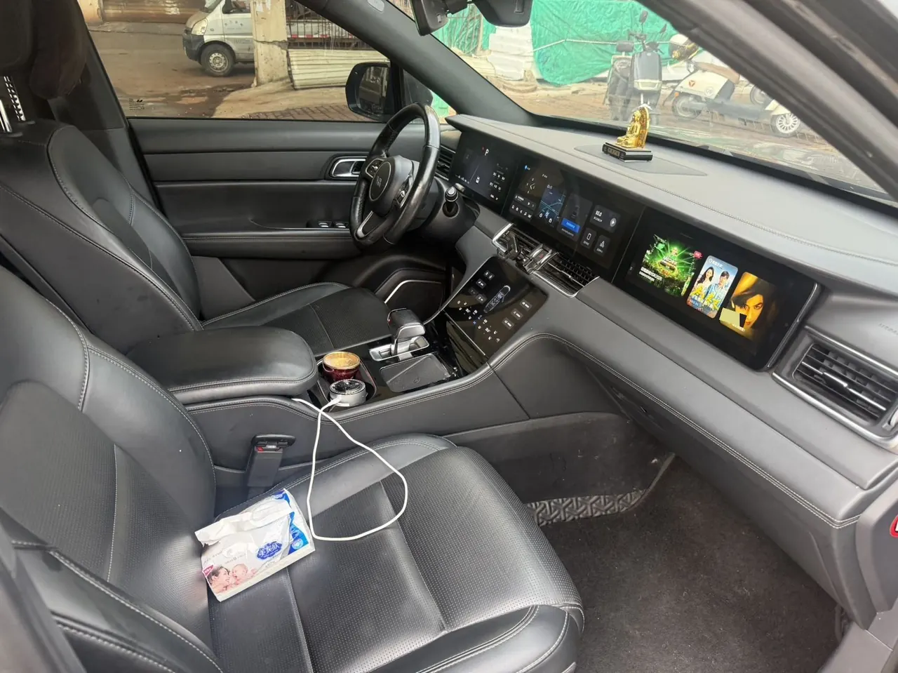 Li 2021 ONE 1.2T extended range 6-seat automatic gear 5