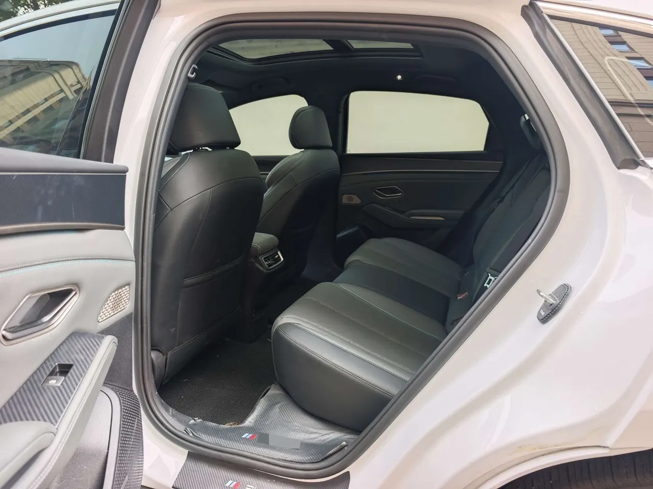 BYD 2023 Qin PLUS DM-i 1.5 stepless champion version excellent 120KM automatic gear 5