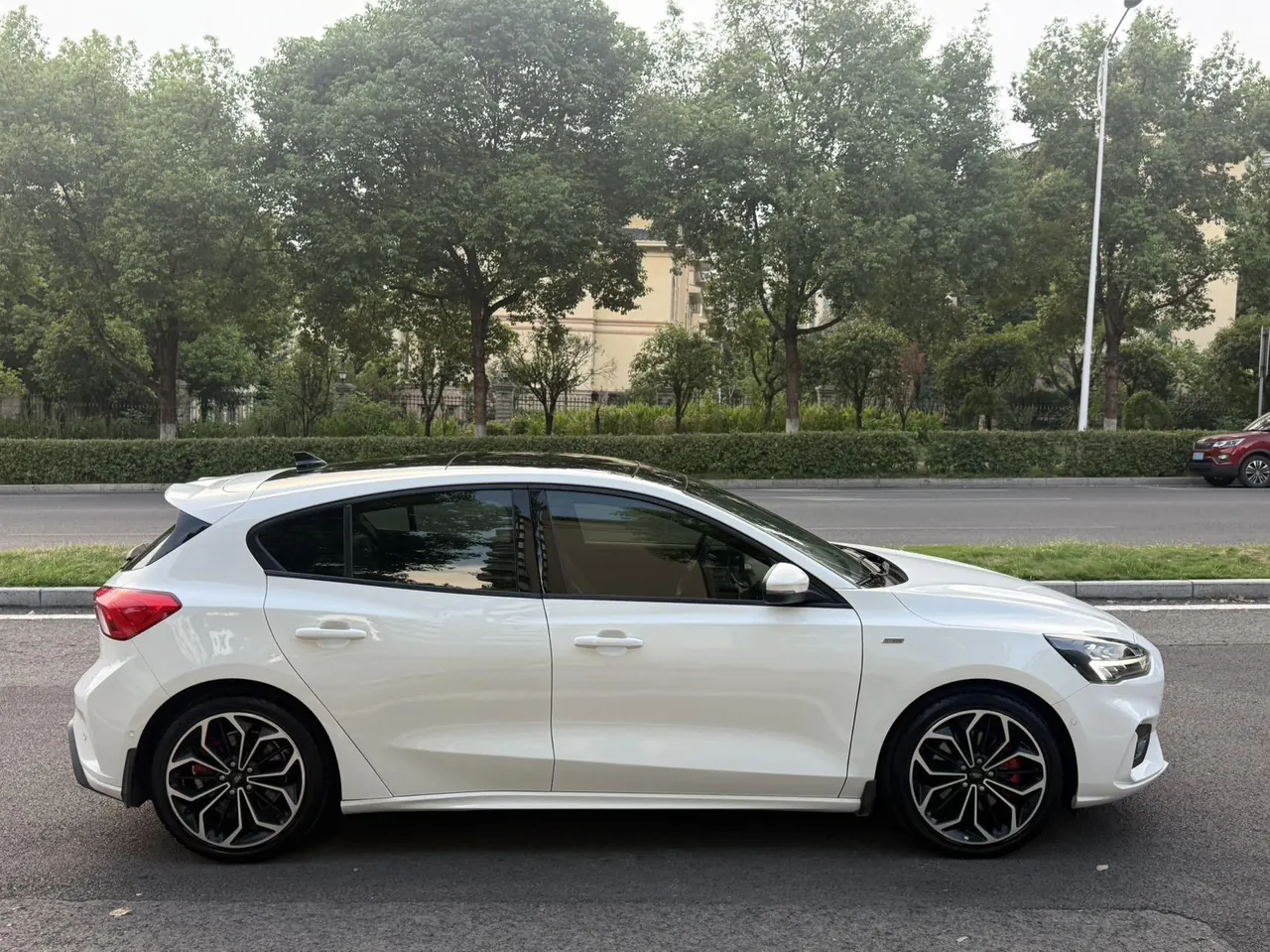 Ford 2020 Fox-hatchback 1.5T EcoBoost 180 ST Line Automatic 4