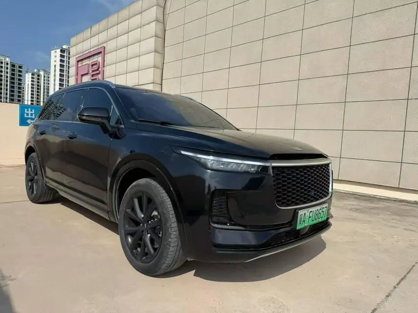 Li 2021 ONE 1.2T extended range 6-seat automatic gear 3