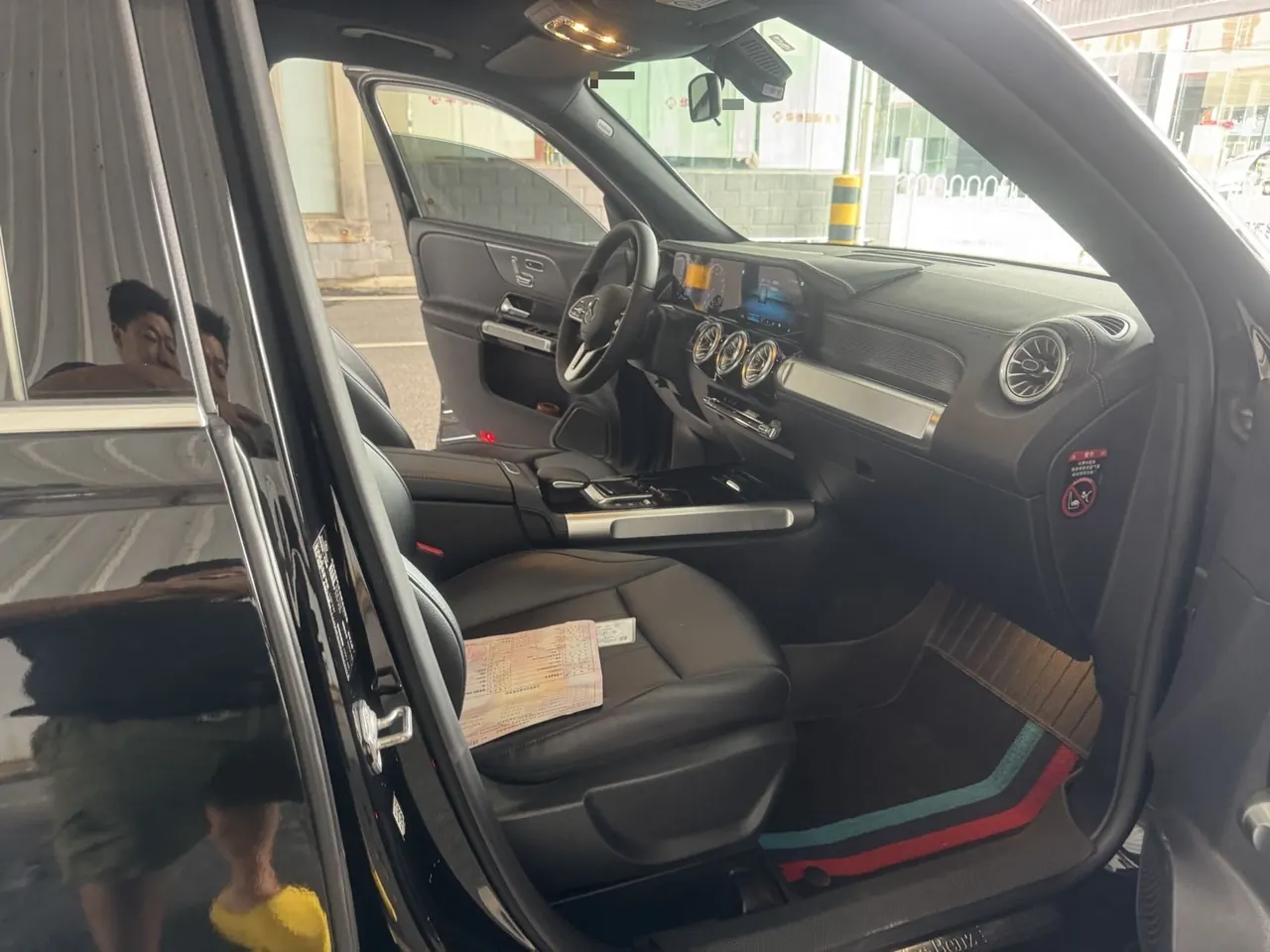 Mercedes Benz 2023 GLB 220 2.0T Dynamic Automatic 6