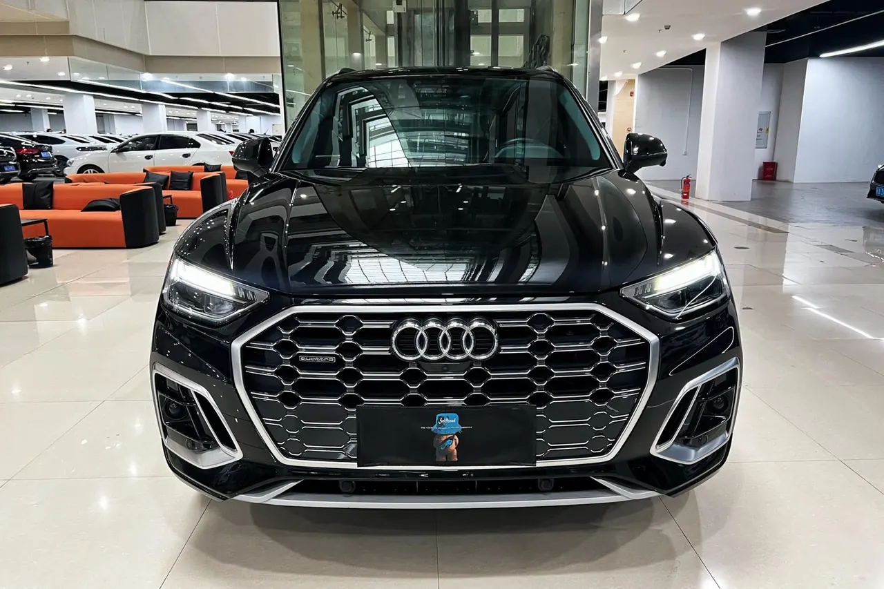 Audi 2023 Q5L 2.0TFSI 45TFSI luxury dynamic automatic transmission 2