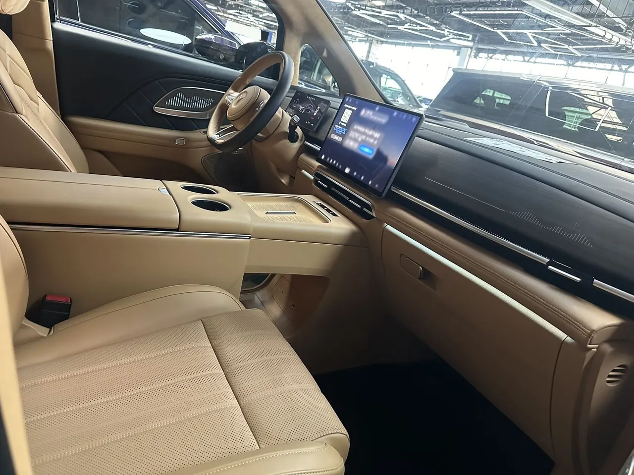 Voyah 2026 Dreamers Gan Kun Ultra Automatic Transmission 4