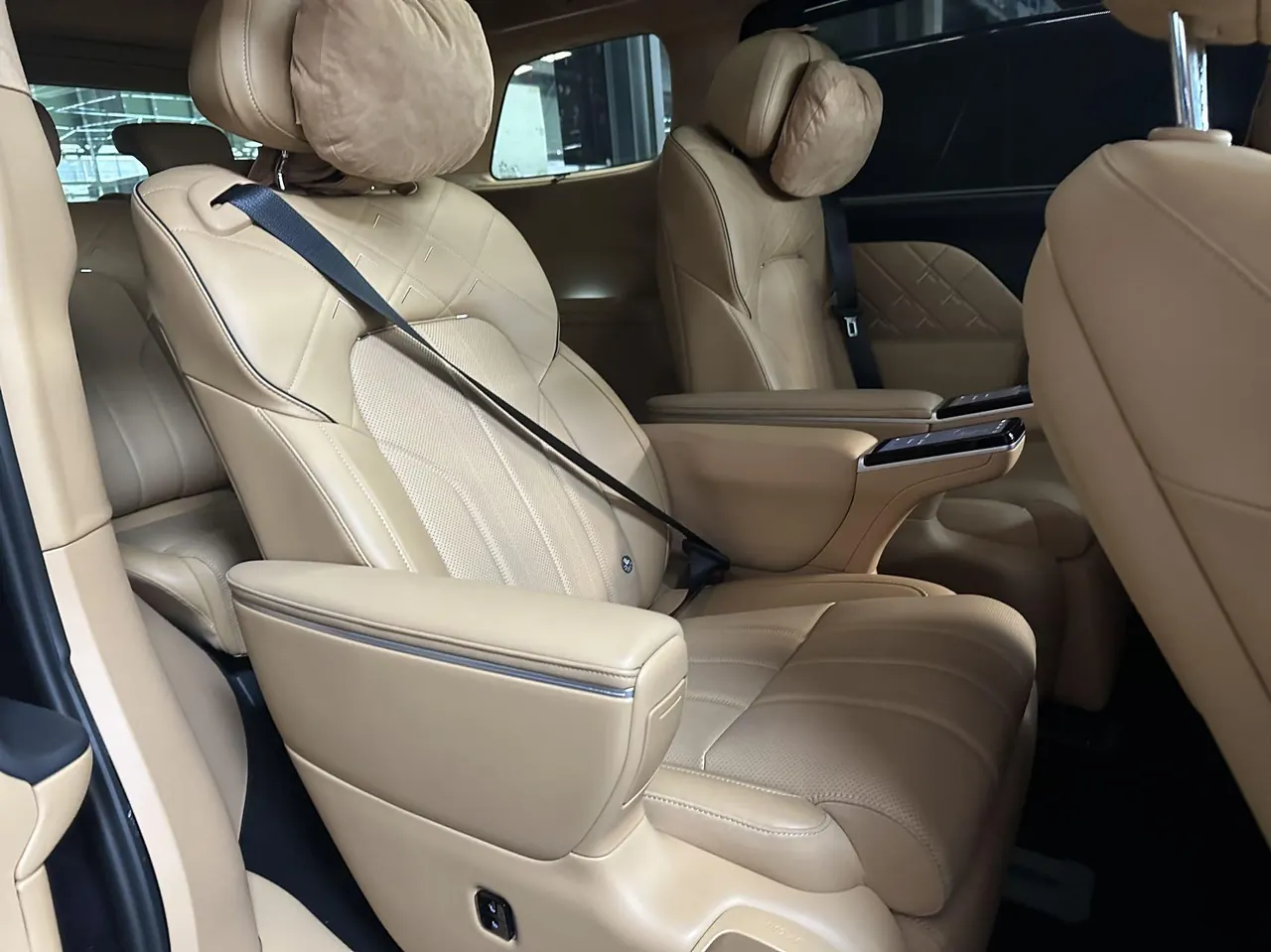 Voyah 2026 Dreamers Gan Kun Ultra Automatic Transmission 5