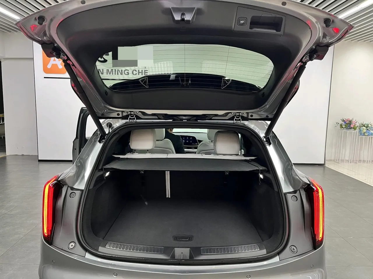 Cadillac 2023 GT4 48V 1.5T 25T honorable automatic gear 5