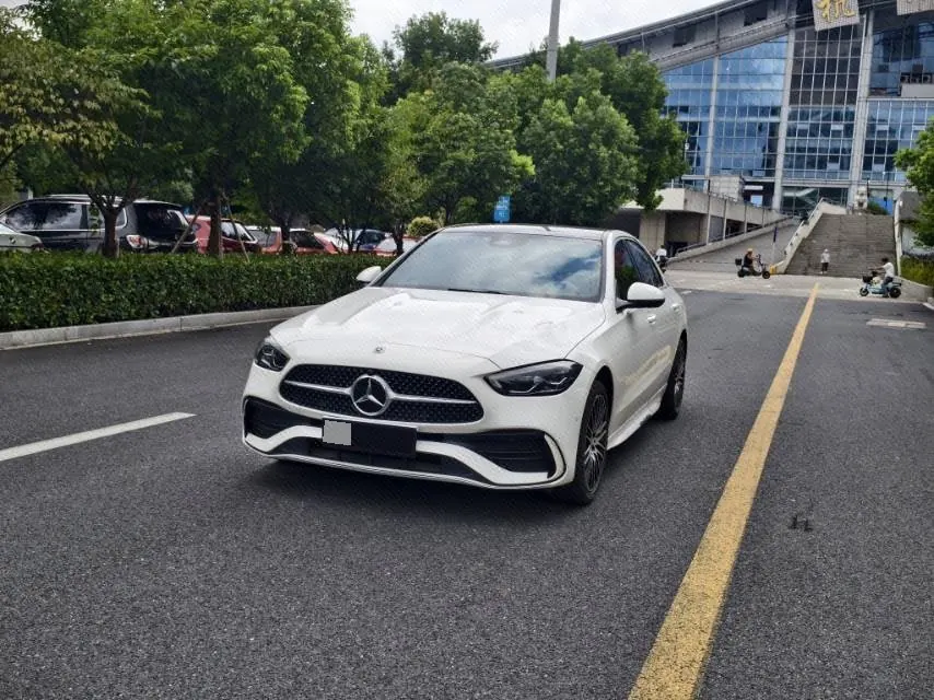 打开图片灯箱:Mercedes Benz Class C 2023 C 260 L 48V 1.5T Sports Edition (Modified) Automatic Gear