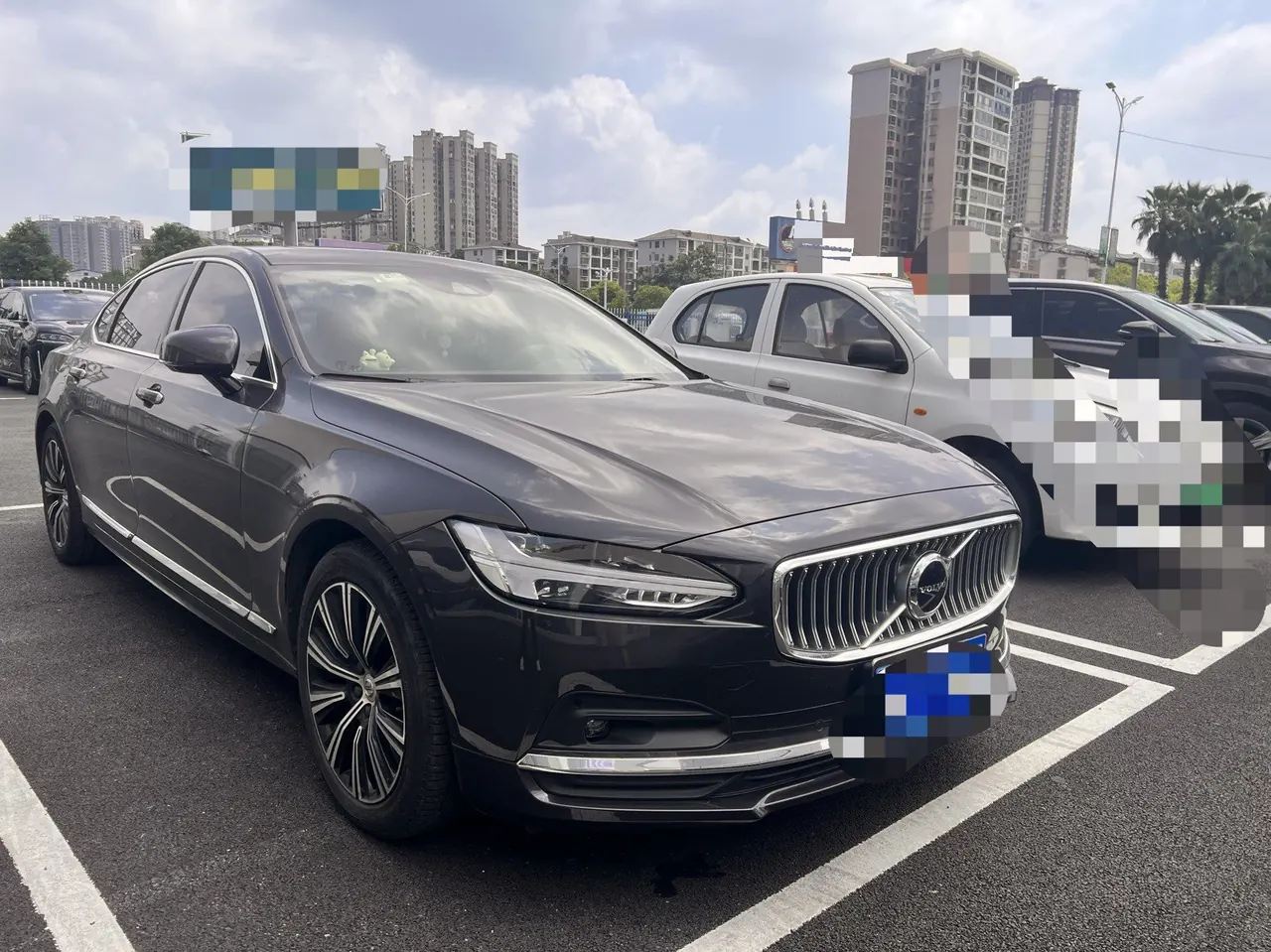 Volvo 2021 S90 48V 2.0T B5 Zhiyi Deluxe Edition Automatic Gear 2