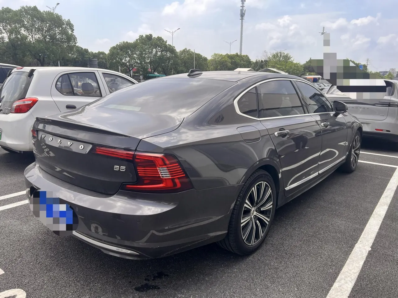 Volvo 2021 S90 48V 2.0T B5 Zhiyi Deluxe Edition Automatic Gear 6