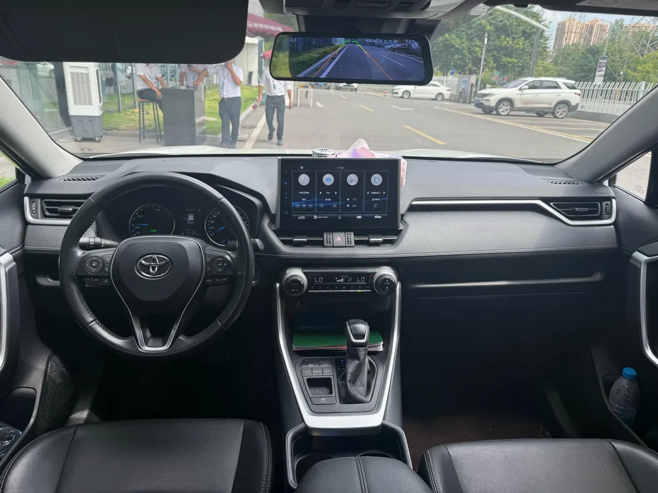 Toyota 2021 Weilanda Dual Engine 2.5 Stepless Two-Drive Deluxe Automatic Gear 5