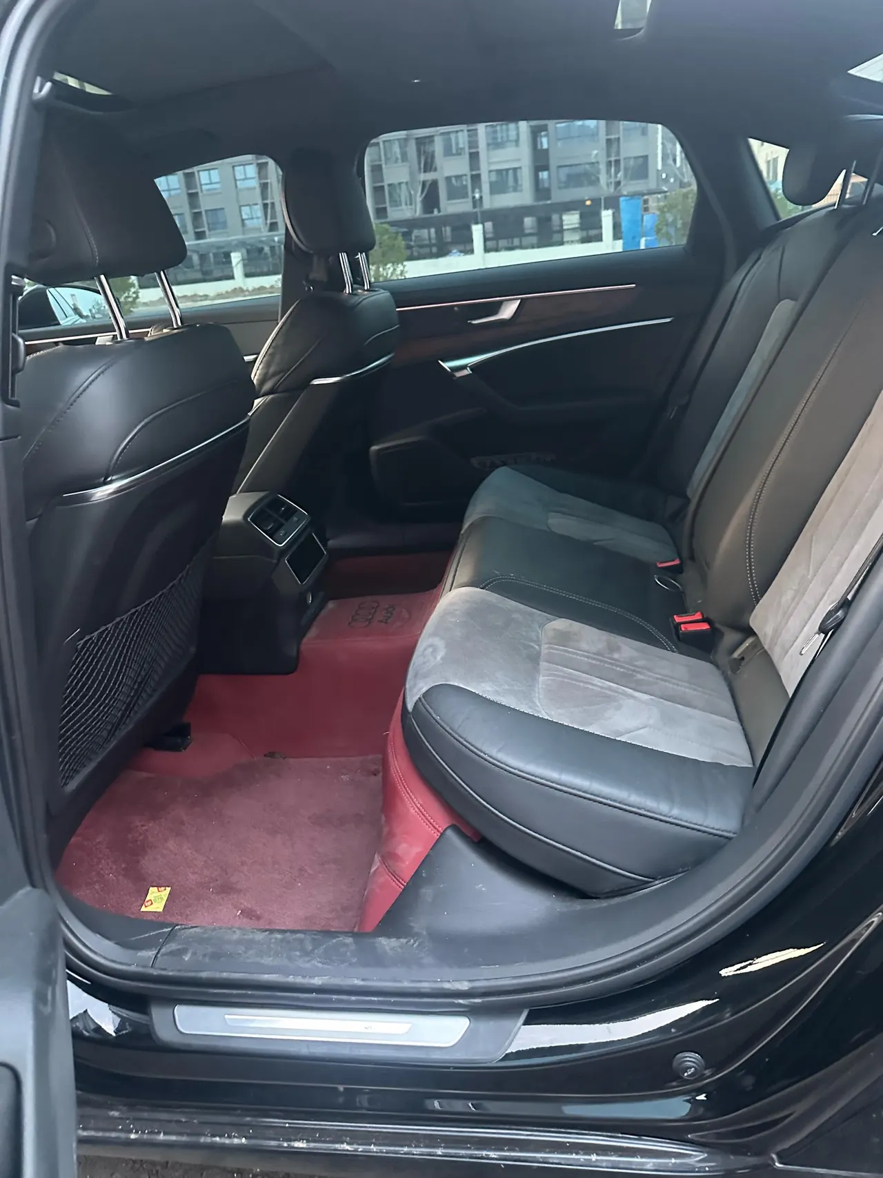 Audi 2020 A6L e-tron 2.0TFSI 55TFSI e Quattro automatic 5