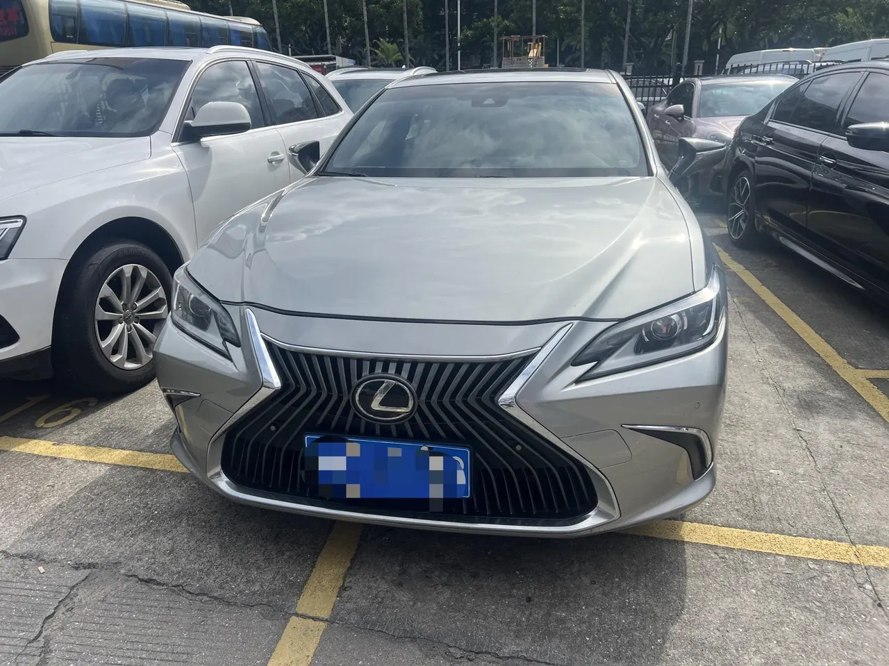 Lexus ES (Imported) 2021 ES200 2.0 Stepless Deluxe Edition Automatic Gear 2