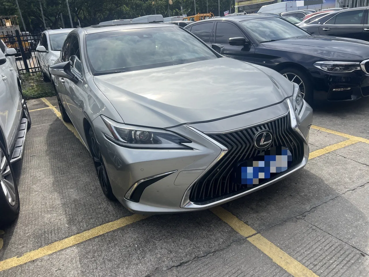Lexus ES (Imported) 2021 ES200 2.0 Stepless Deluxe Edition Automatic Gear 3
