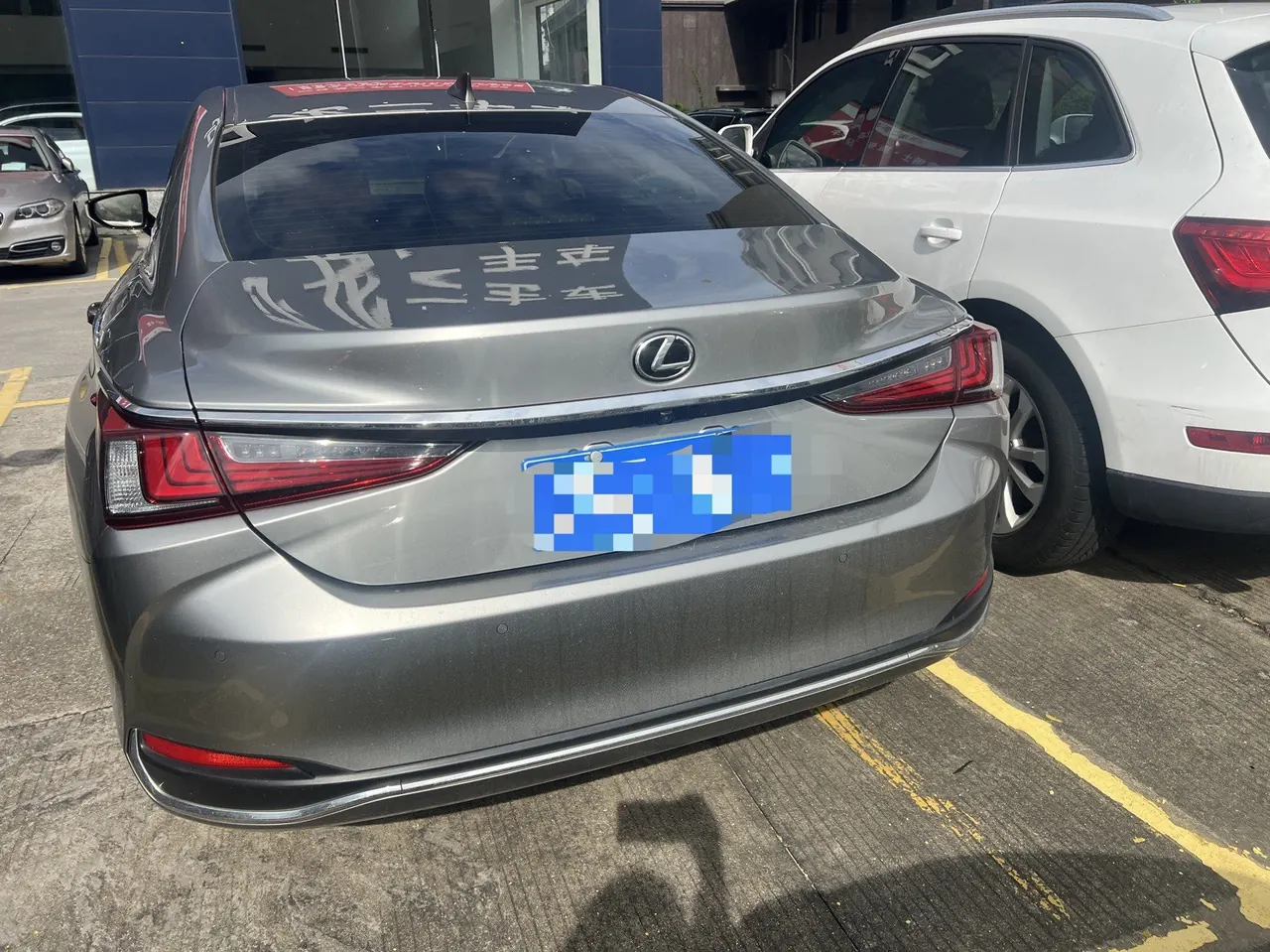 Lexus ES (Imported) 2021 ES200 2.0 Stepless Deluxe Edition Automatic Gear 8