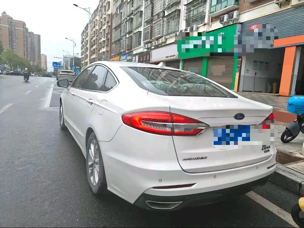 Ford 2020 Mondeo 1.5T EcoBoost 180 Fashion Automatic 3