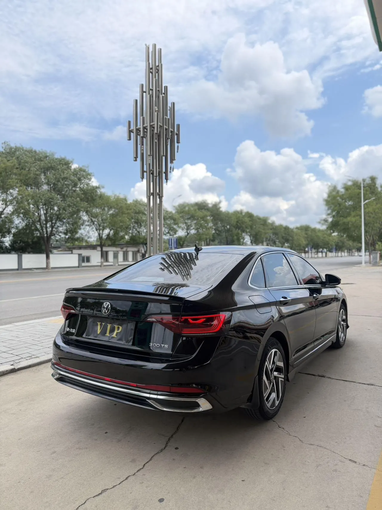 Volkswagen 2023 Sagitar 1.5TSI 300TSI Exceed Edition Automatic 4