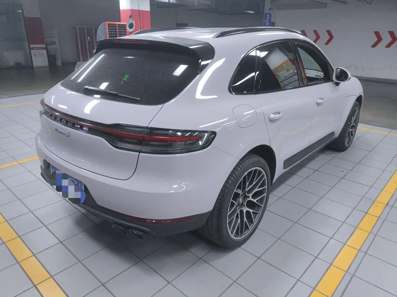 Porsche Macan (Imported) 2020 Macan 2.0T Automatic Gear 2