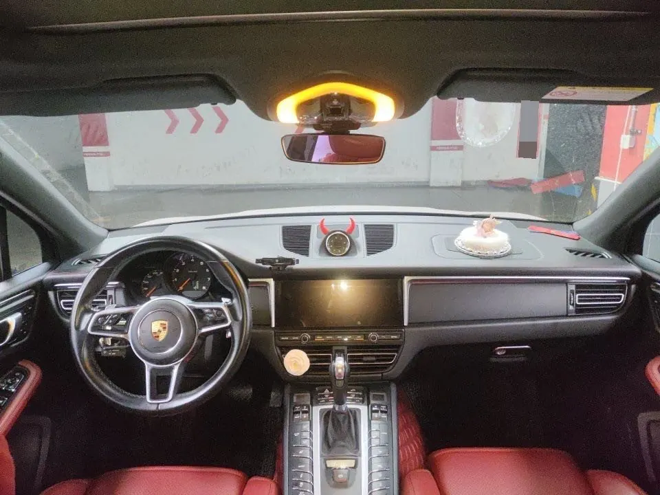 Porsche Macan (Imported) 2020 Macan 2.0T Automatic Gear 6