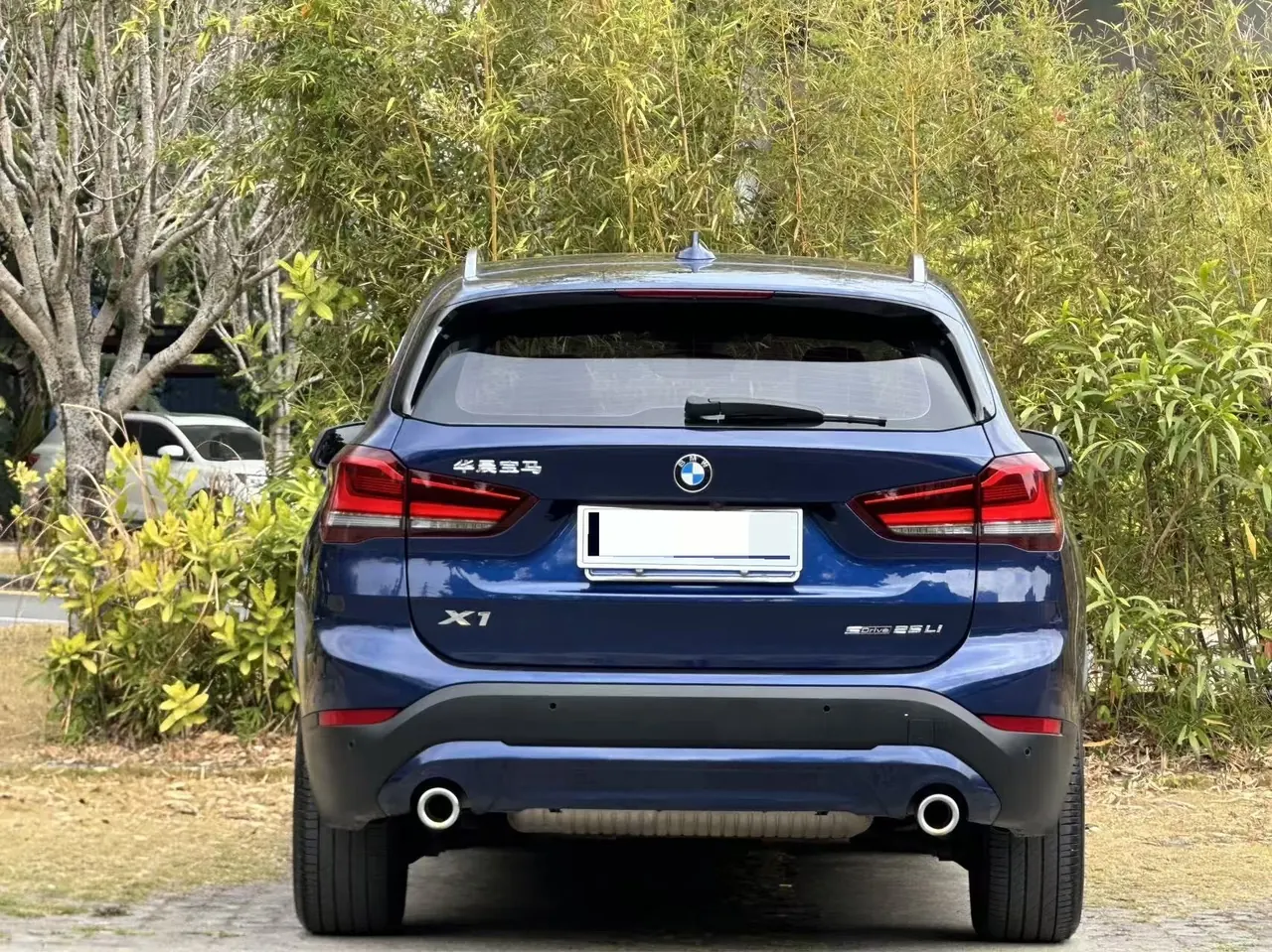 BMW 2020 X1 sDrive25Li 2.0T Leading Automatic Gear 3
