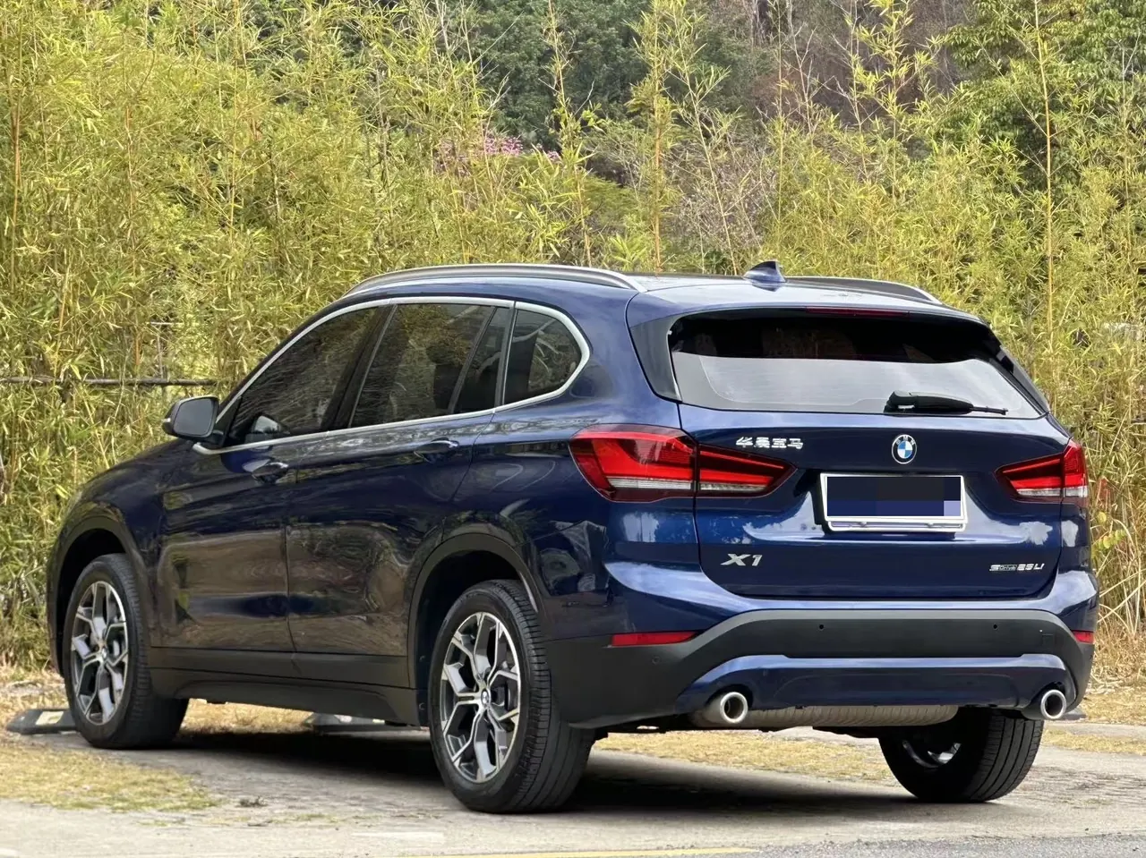 BMW 2020 X1 sDrive25Li 2.0T Leading Automatic Gear 6
