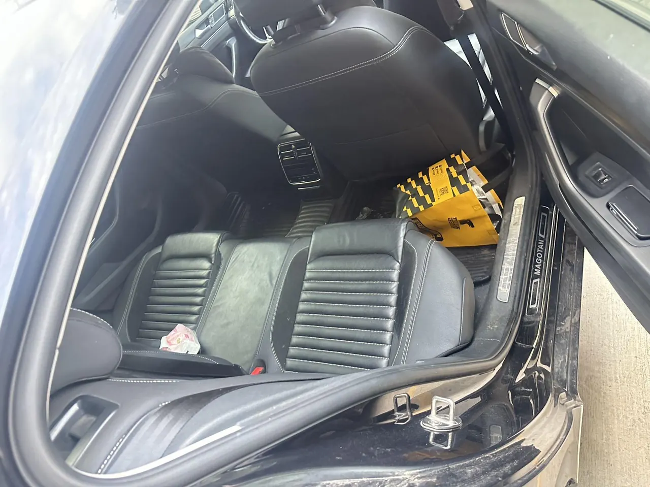 Volkswagen 2020 Magotan 2.0TSI 330TSI Leading Automatic 5