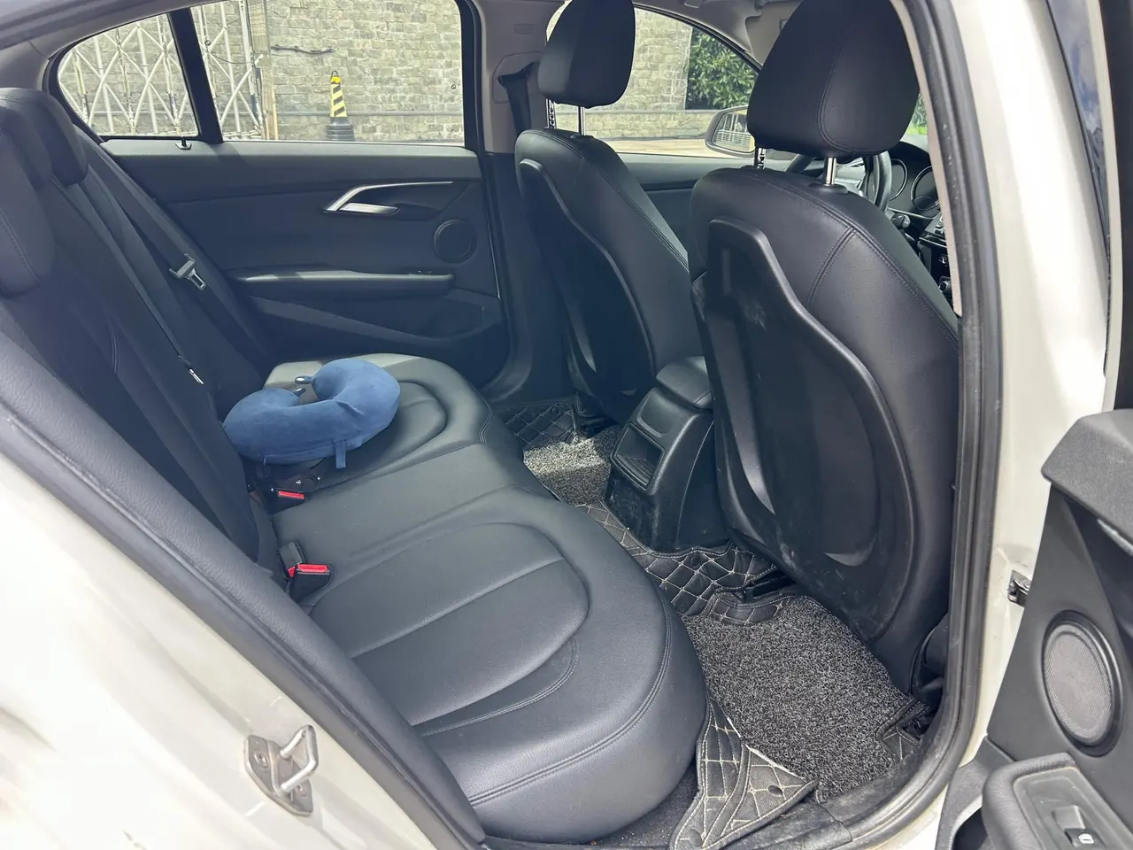 BMW 1 Series 2020 120i 1.5T Fashion Automatic 4