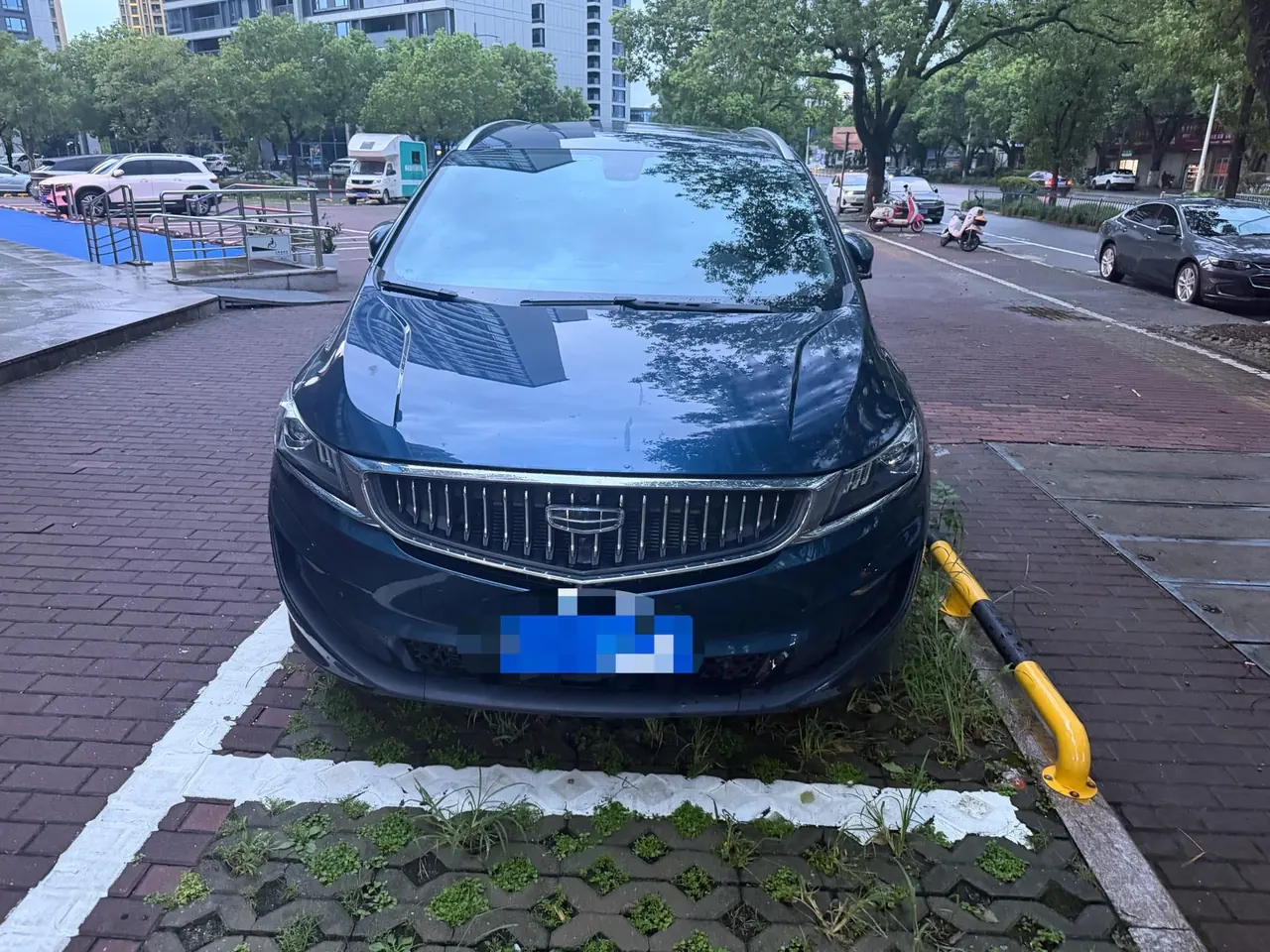 Geely 2021 Jiaji 1.8TD Luxury Automatic Gear 2