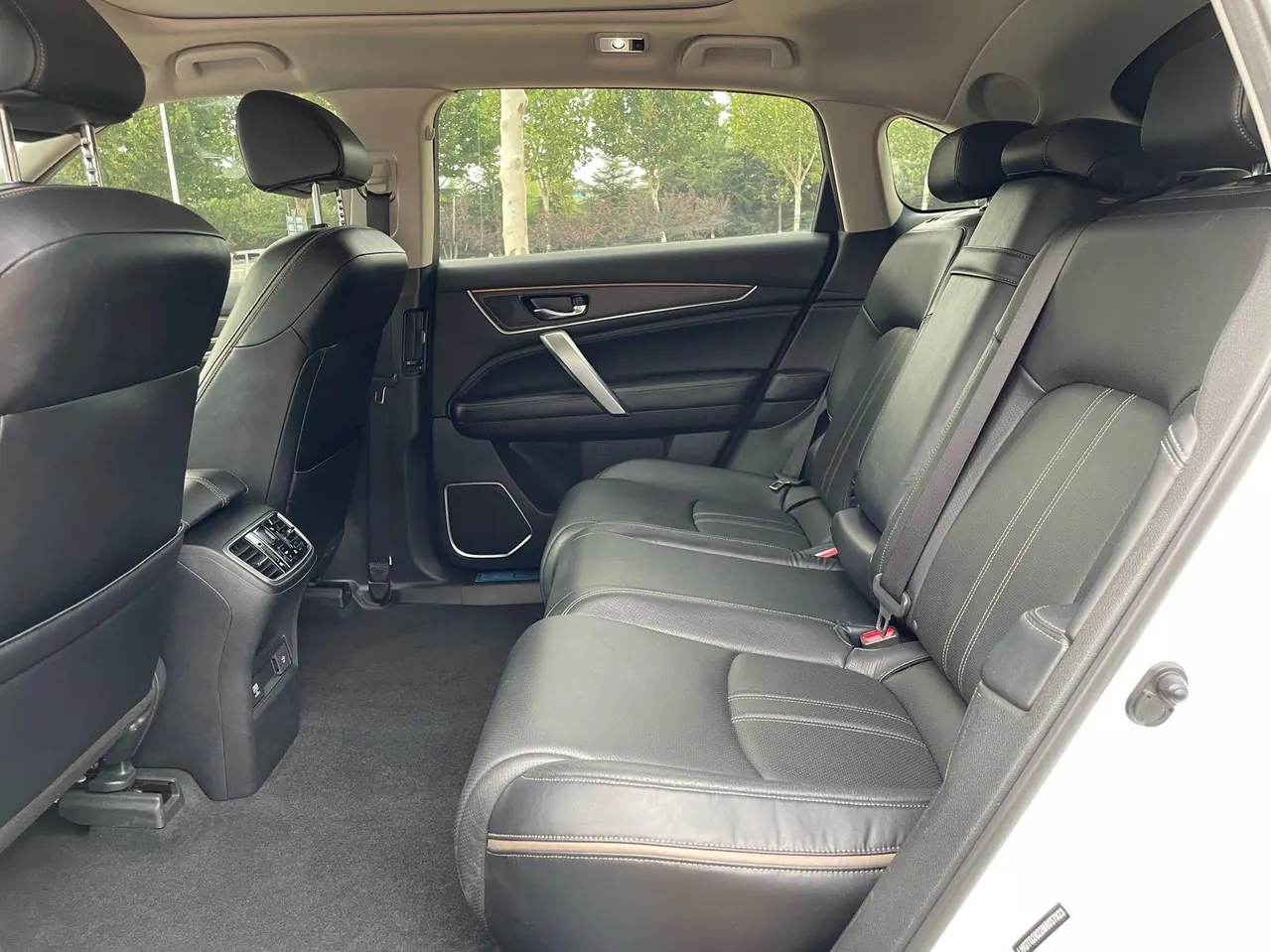 Honda 2020 Crown Road 2.0T 370TURBO Two-Drive Deluxe Automatic Gear 8