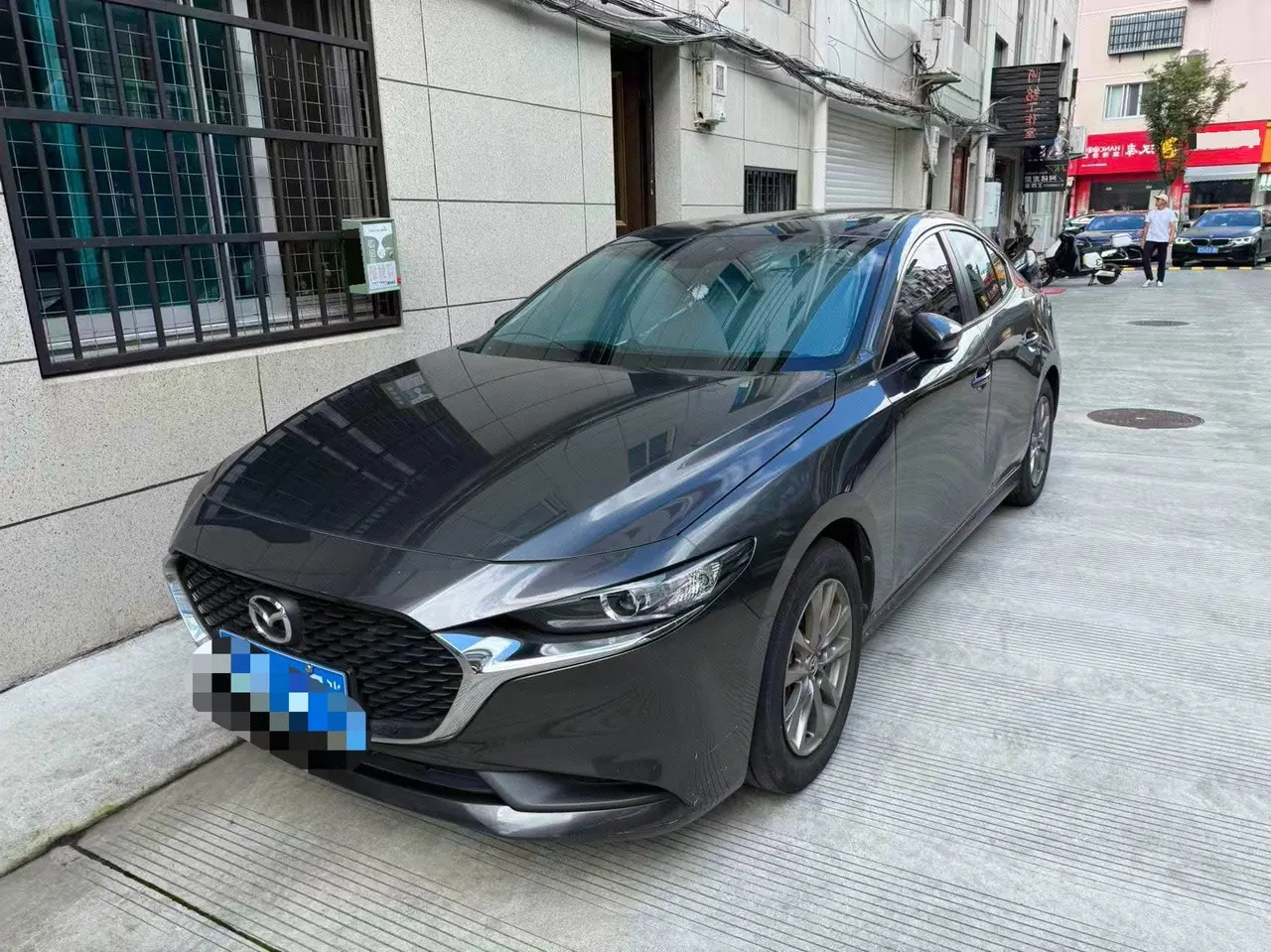 打开图片灯箱:Mazda 3 Oncorsela 2020 Mazda 3 Oncorsela-sedan 1.5 quality version automatic transmission