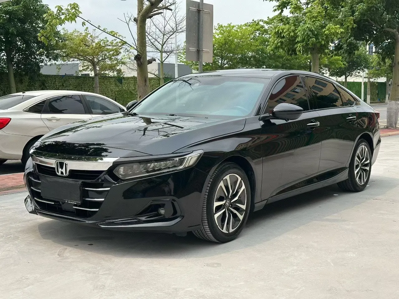 Open image lightbox: Honda 2022 10th Generation Accord Hybrid 2.0 Stepless Sharp Collar Automatic Gear