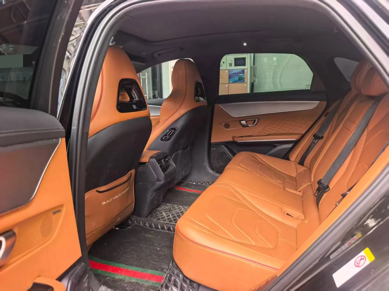 BYD 2022 Han DM-i 1.5T stepless 121KM honorable automatic gear 3