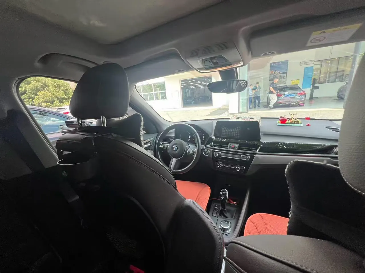 BMW 2022 X1 sDrive25Li 2.0T Leading Automatic Gear 4