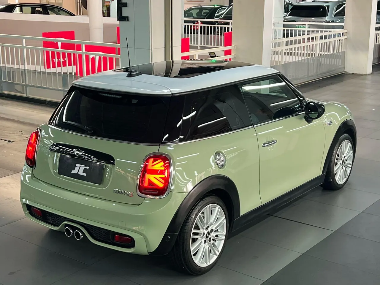 MINI Mini (imported) 2020 Mini Cooper S 2.0T classic automatic gear 5