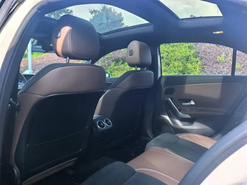 Mercedes Benz Class A 2020 A 200 L 1.3T Fashion (Modified) Automatic Gear 4