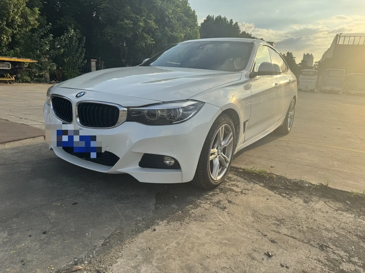 Open image lightbox: BMW 3 Series GT (Imported) 2020 GT 320i 2.0T M Sports Suit Automatic Gear