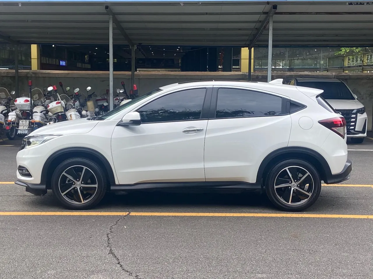Honda 2020 Binzhi 1.5 stepless luxury automatic transmission 7