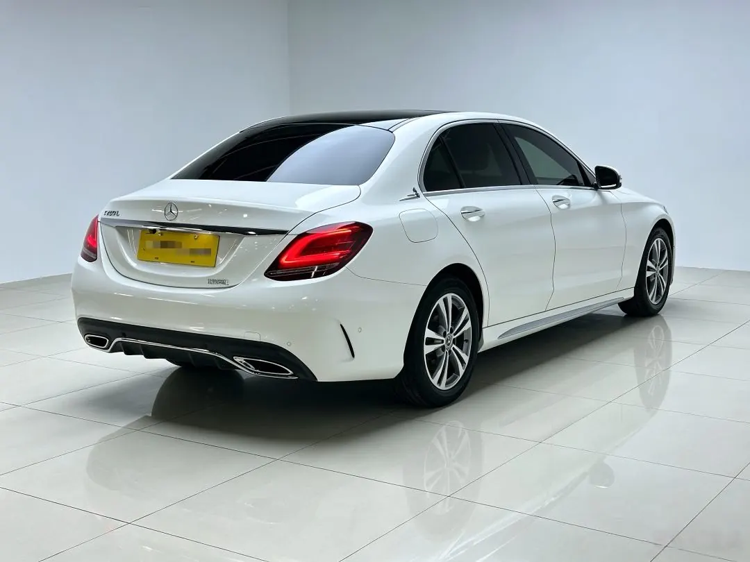 Mercedes Benz Class C 2021 C 200 L 1.5T Dynamic Sports Edition Automatic Gear 3