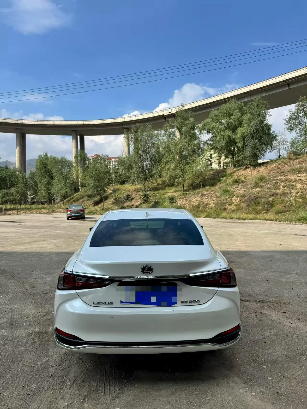 Lexus ES (Imported) 2020 ES200 2.0 Stepless Deluxe Edition Automatic Gear 9